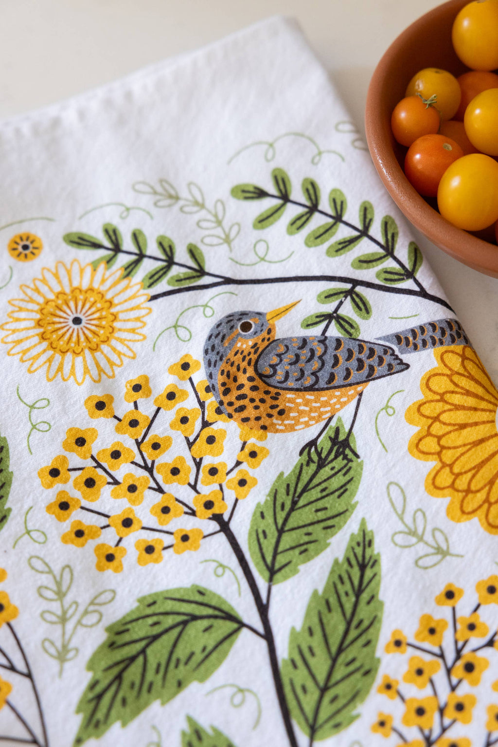 Mums & Robins Tea Towel – Garden-Inspired