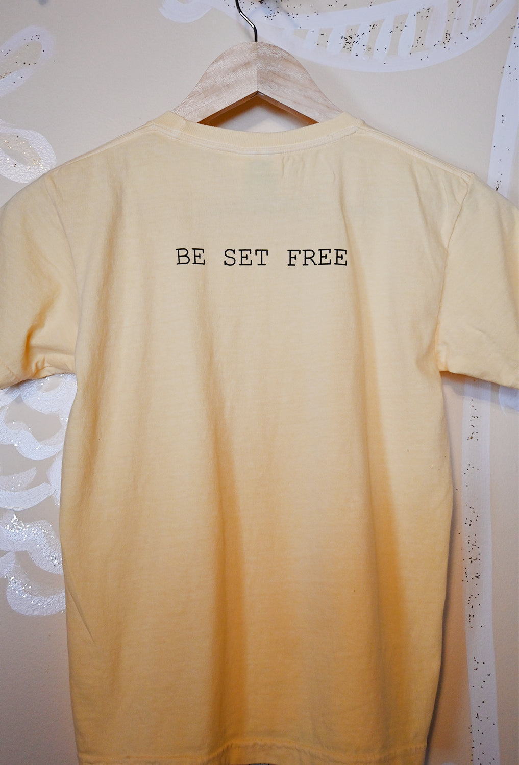 Comfort Colors YOUTH Be Set Free T-shirt.